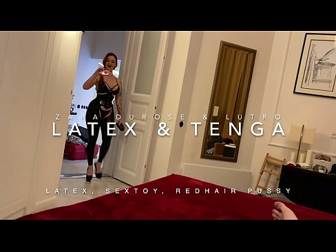 ❤️ Rooikop stiefsuster in latex kostuum befok deur stiefbroer ️ Fok video by ons ﹏